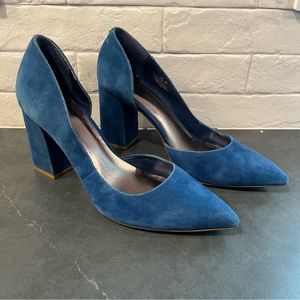 Bleecker & Bond sz 10 Nadine blue suede pointy toe d’orsay pumps